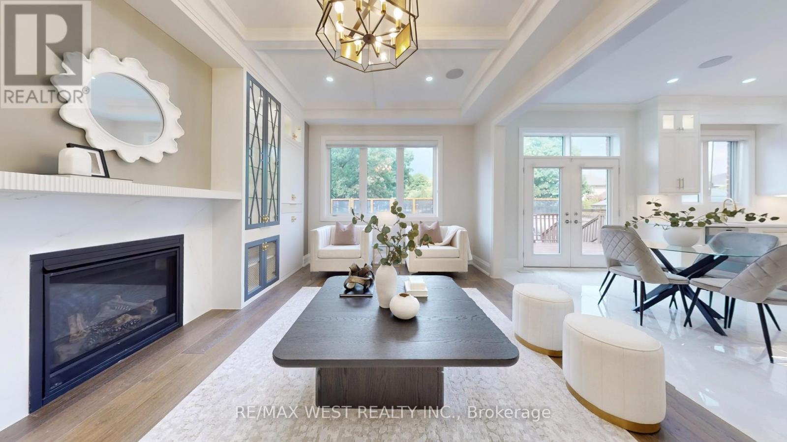 Photo 12 of 5199 Symphony Court, Mississauga ON