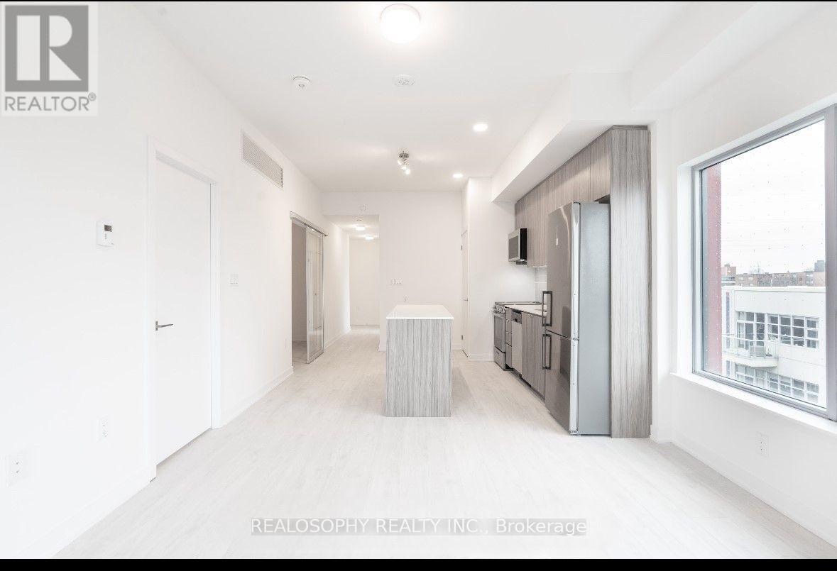 Photo 5 of 501 2433 Dufferin Street, Toronto ON