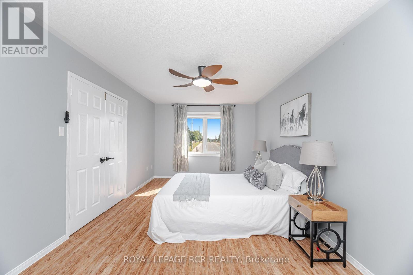 Photo 22 of 417 Kingsview Drive, Caledon ON
