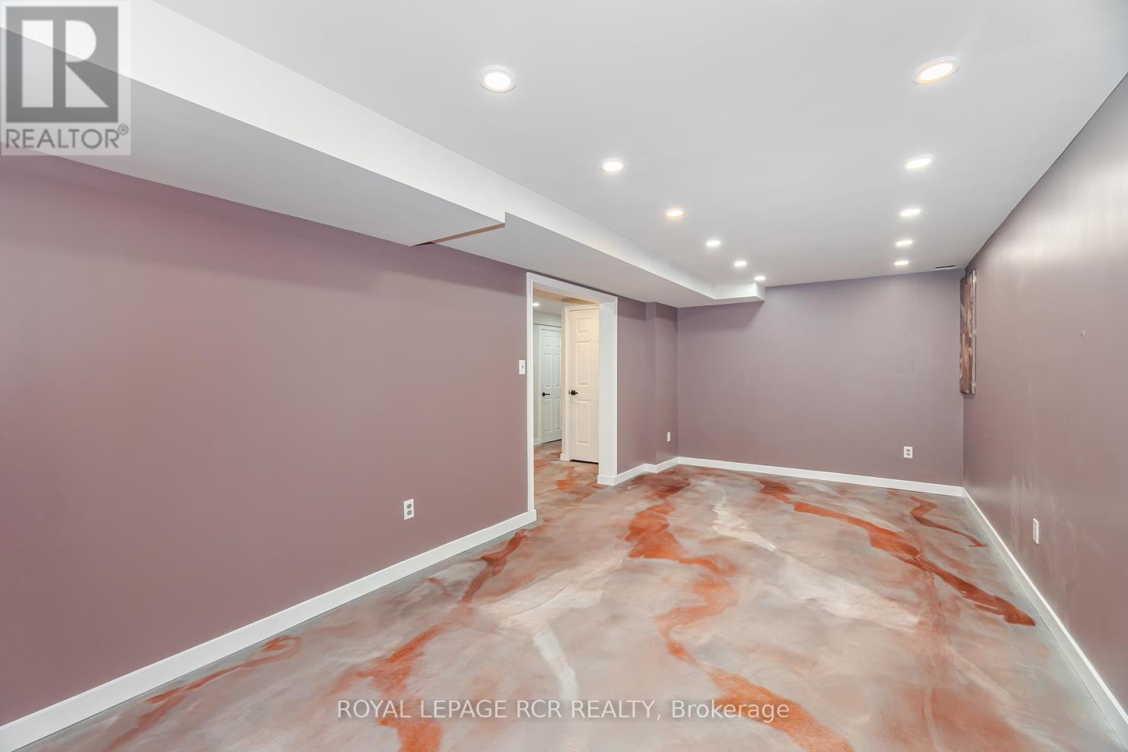 Photo 32 of 417 Kingsview Drive, Caledon ON