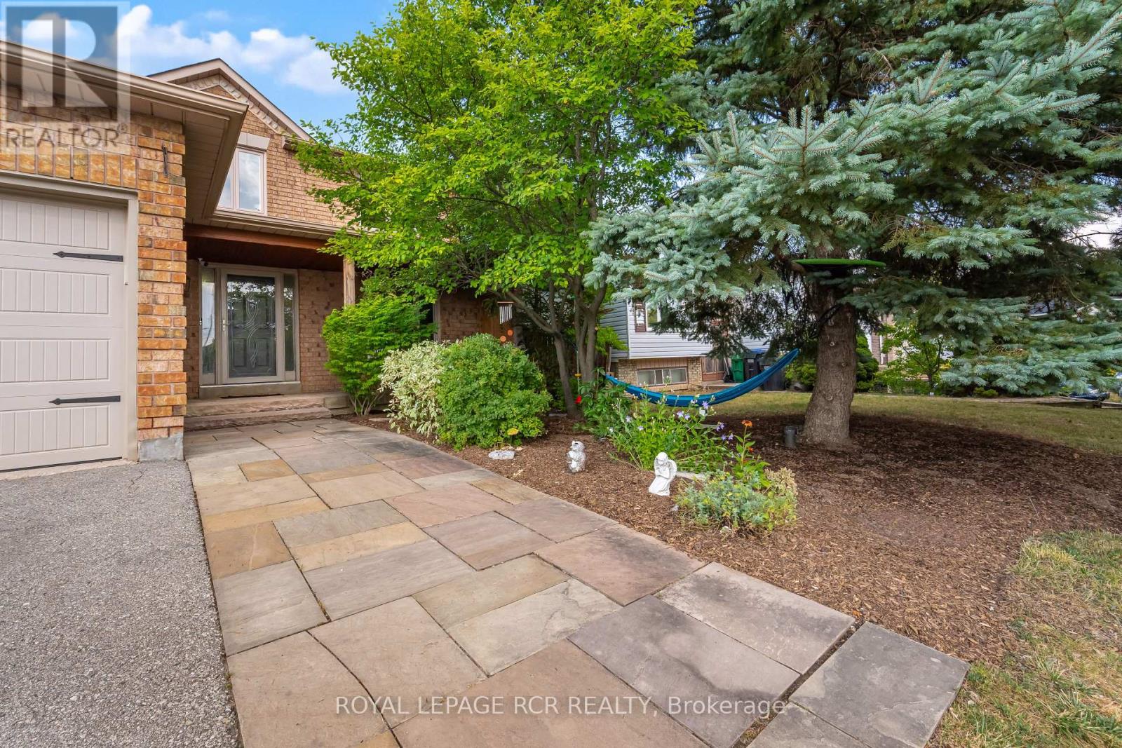 Photo 6 of 417 Kingsview Drive, Caledon ON