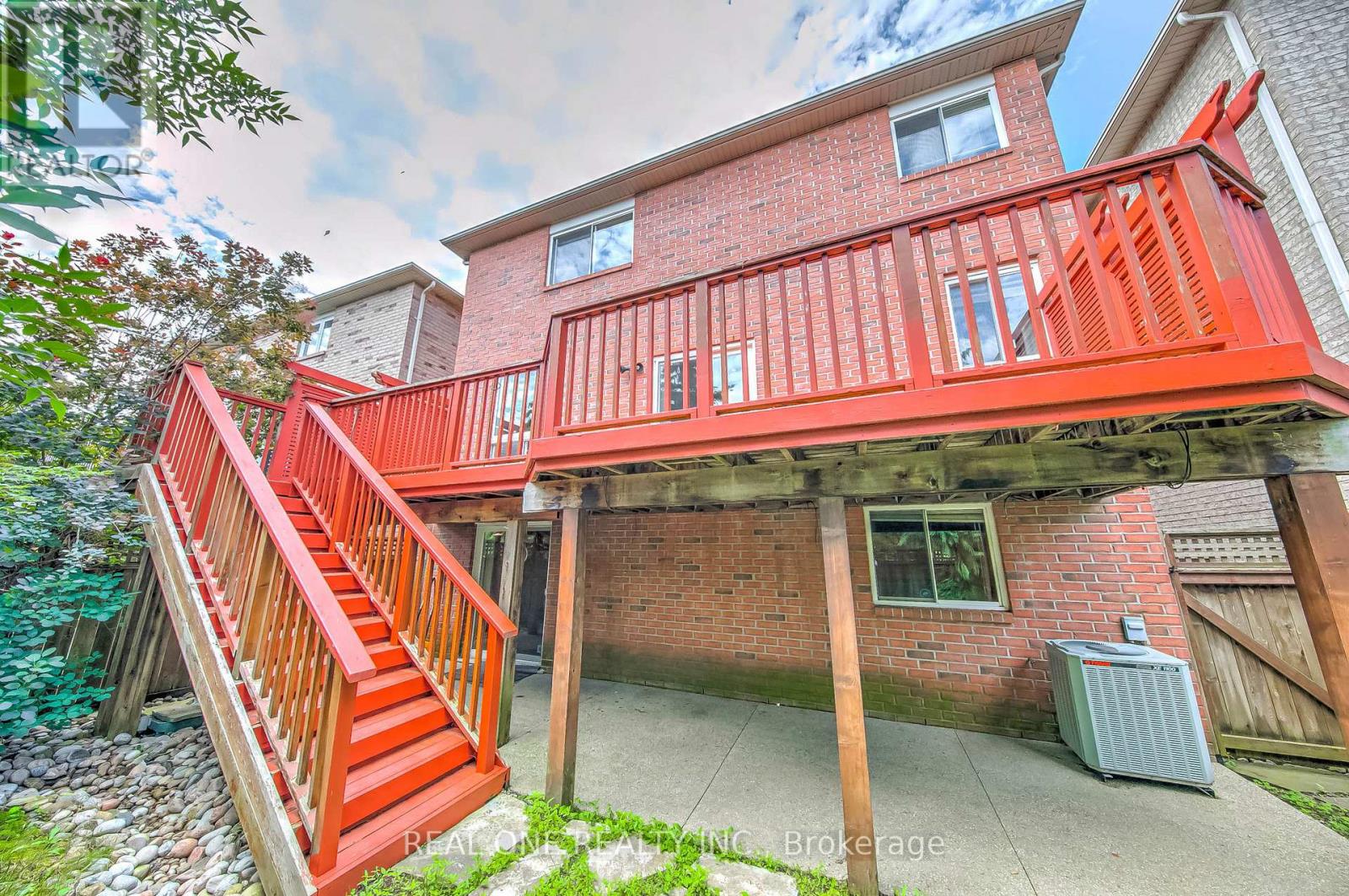Photo 41 of 1418 Gulledge Trail, Oakville ON