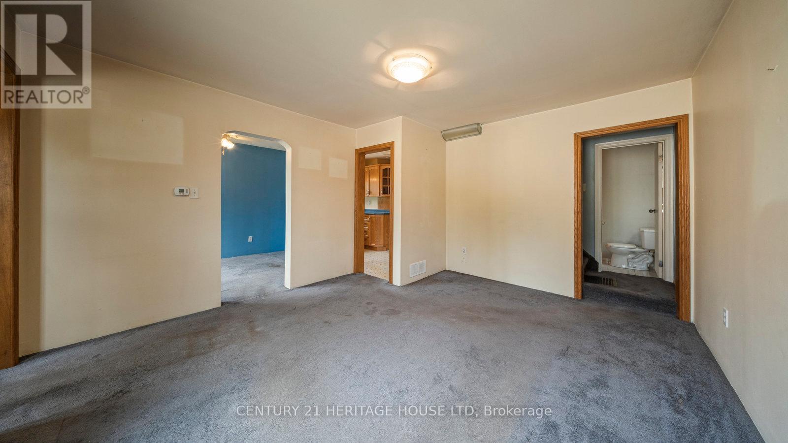 Photo 9 of 383 Marlborough Street, Brantford ON