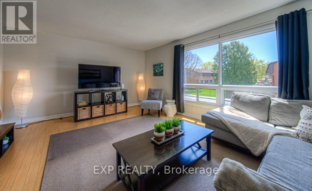 Photo 11 of B 4 500 Stone Church Road W, Hamilton ON