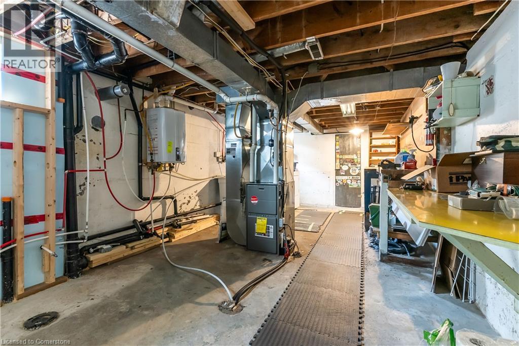 Photo 30 of 59 Cloverdale Avenue, Hamilton ON