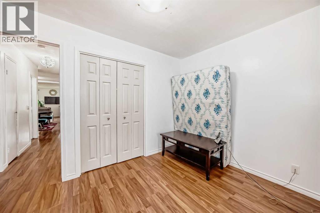 Single Family House Bi-level for Sale in  Whitworth Way NE Whitehorn Calgary 