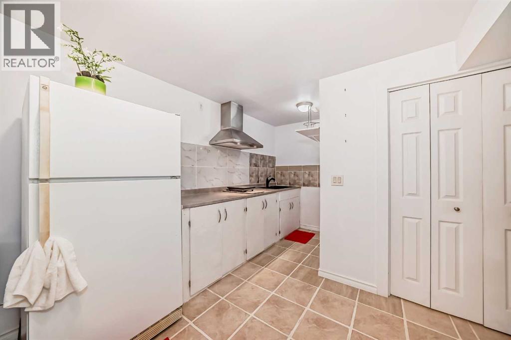 Single Family House Bi-level for Sale in  Whitworth Way NE Whitehorn Calgary 