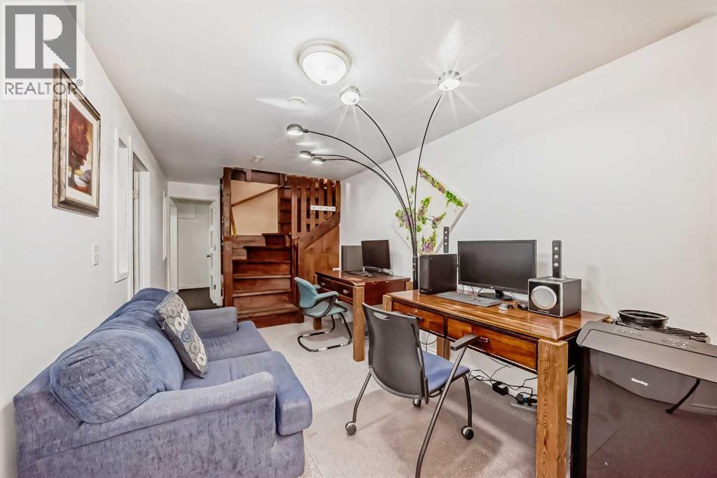 Single Family House Bi-level for Sale in  Whitworth Way NE Whitehorn Calgary 