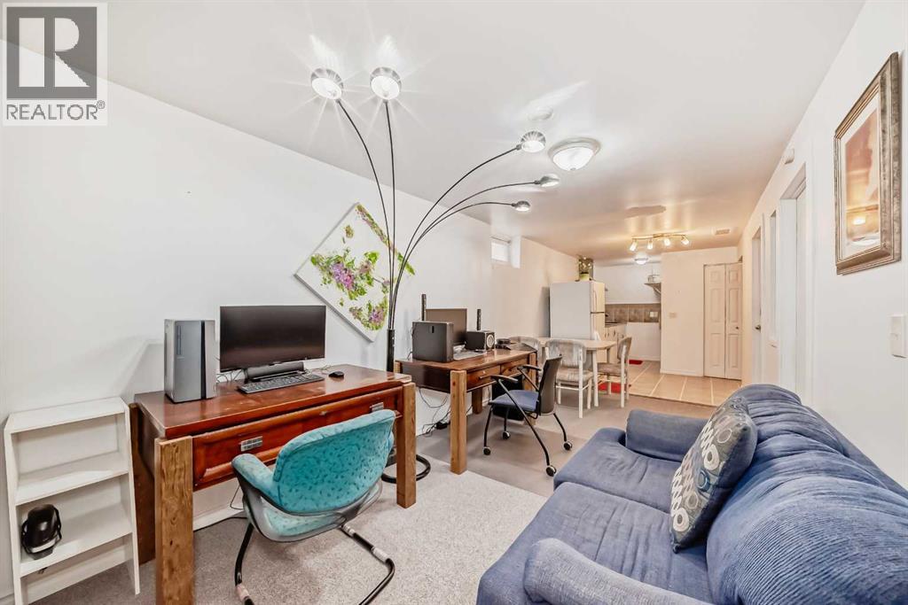 Single Family House Bi-level for Sale in  Whitworth Way NE Whitehorn Calgary 