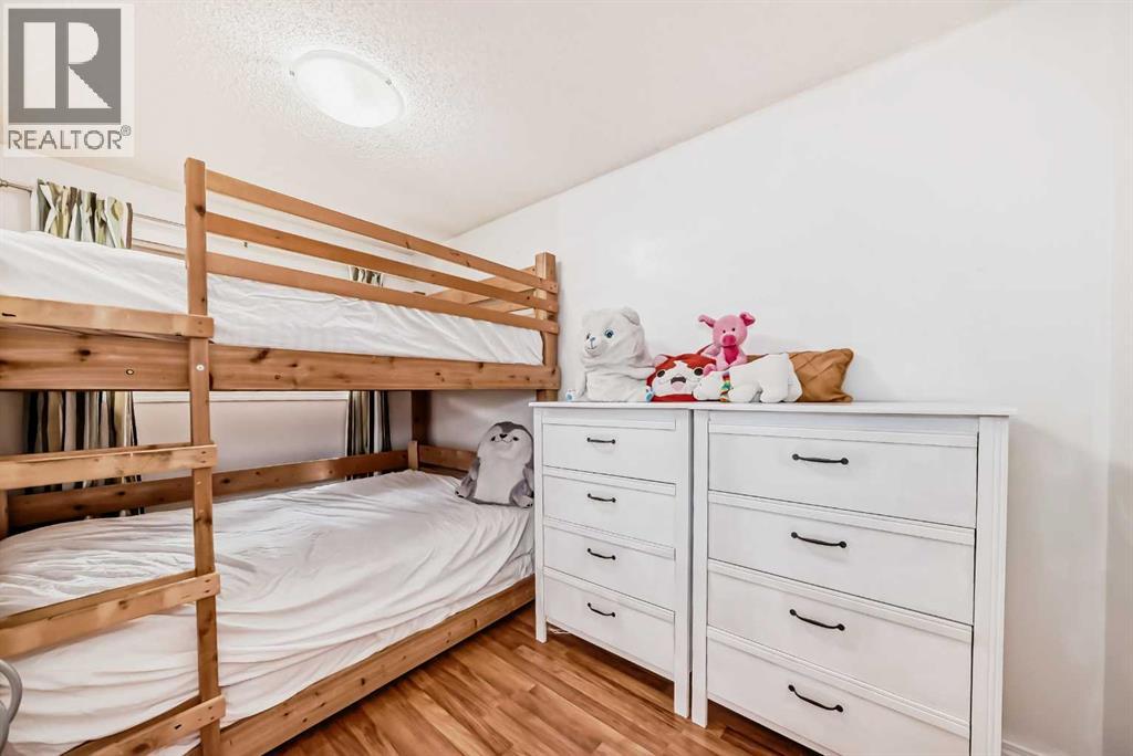 Single Family House Bi-level for Sale in  Whitworth Way NE Whitehorn Calgary 