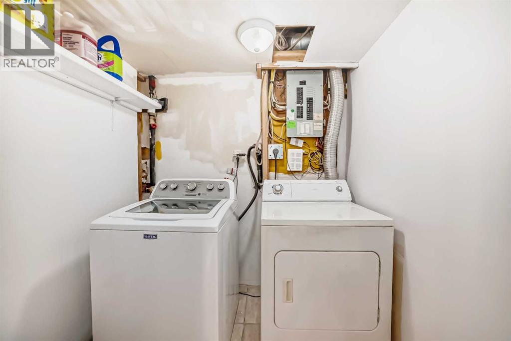 Single Family House Bi-level for Sale in  Whitworth Way NE Whitehorn Calgary 