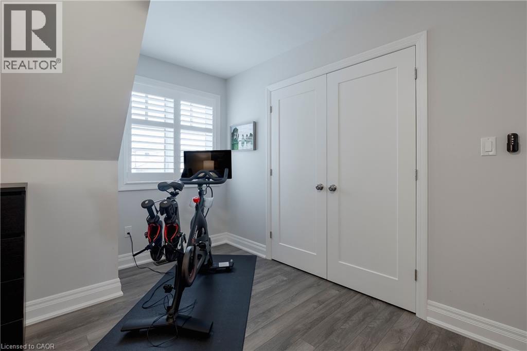 Photo 41 of 20 Mountain Park Avenue, Hamilton ON