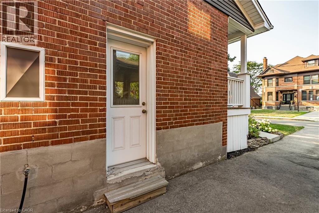 Photo 36 of 20 Mountain Park Avenue, Hamilton ON