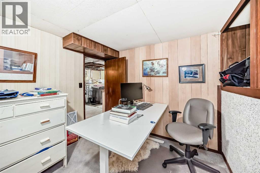 Single Family House Bungalow for Sale in   Avenue NW Bowness Calgary 
