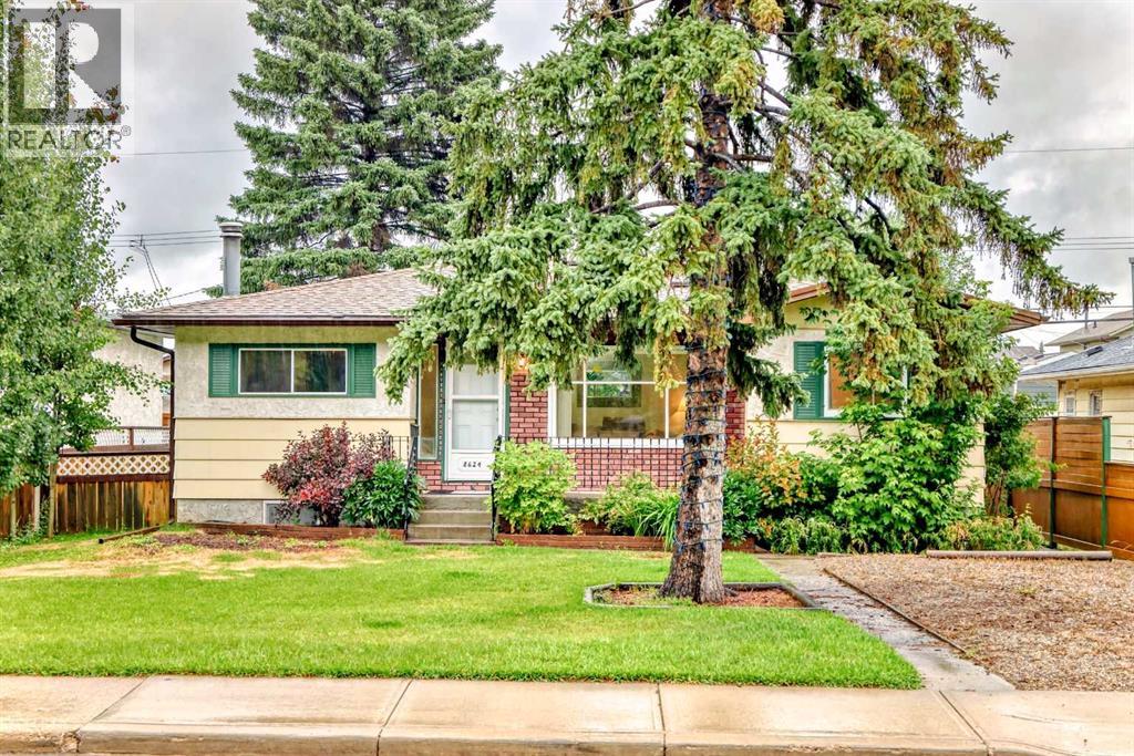 Single Family House Bungalow for Sale in   Avenue NW Bowness Calgary 