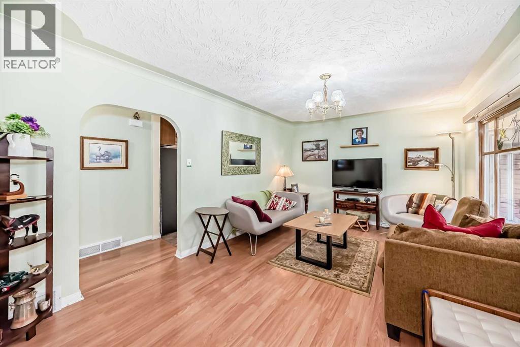 Single Family House Bungalow for Sale in   Avenue NW Bowness Calgary 