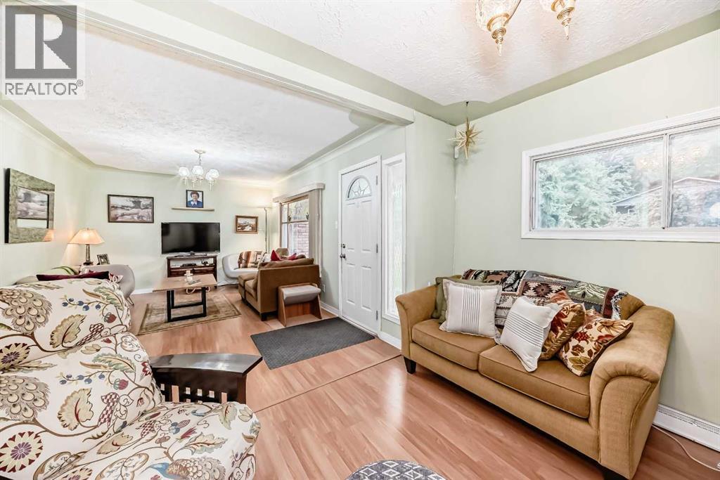 Single Family House Bungalow for Sale in   Avenue NW Bowness Calgary 