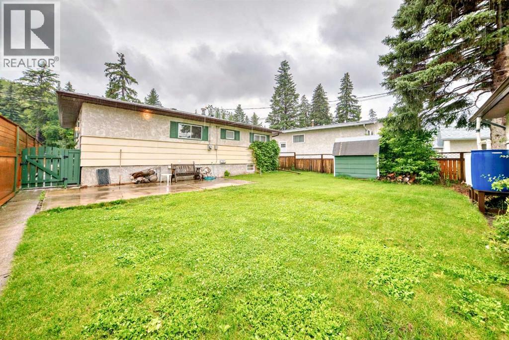 Single Family House Bungalow for Sale in   Avenue NW Bowness Calgary 