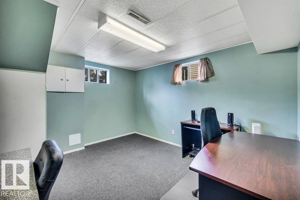 Photo 20 of 9622 79 St Nw, Edmonton AB