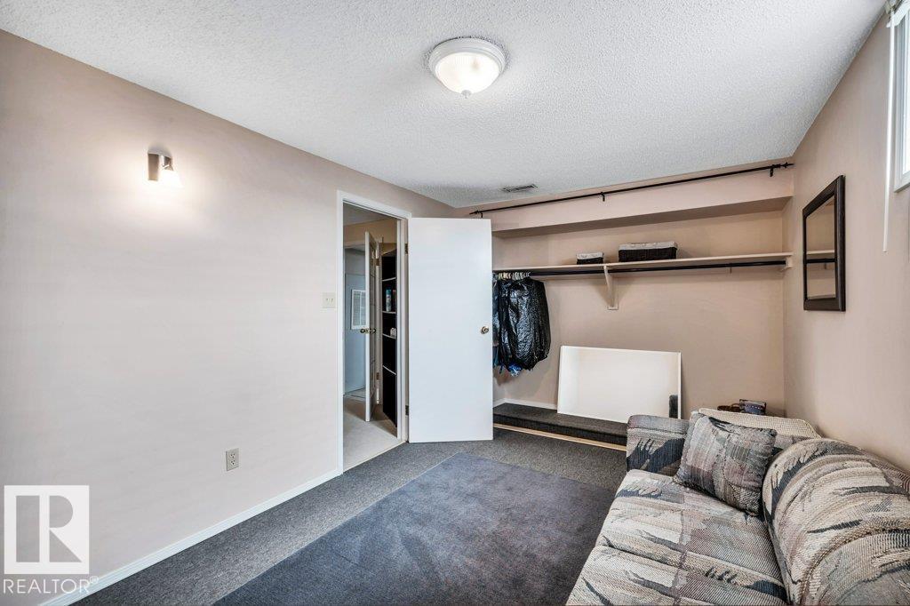 Photo 36 of 9622 79 St Nw, Edmonton AB