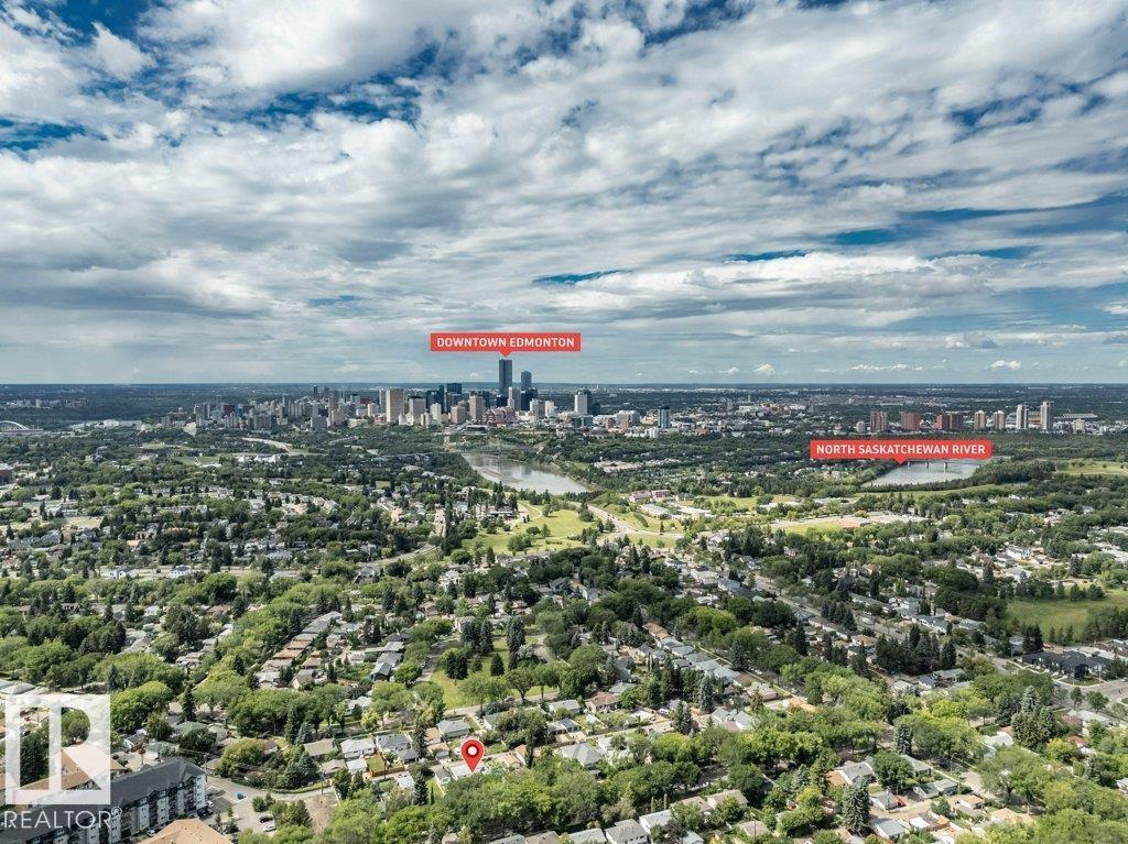 Photo 3 of 9622 79 St Nw, Edmonton AB