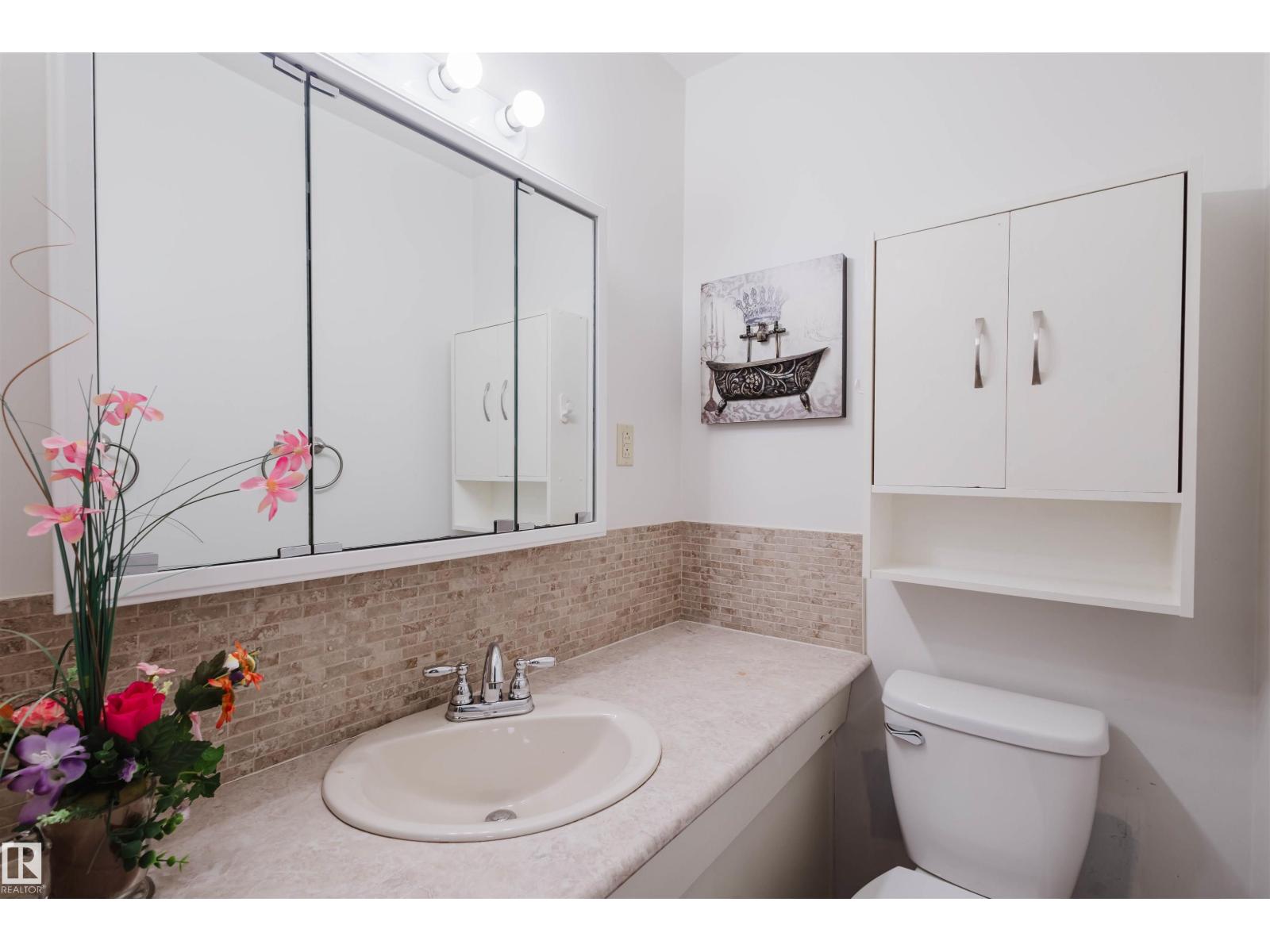 Photo 19 of 4616 111 A St Nw, Edmonton AB