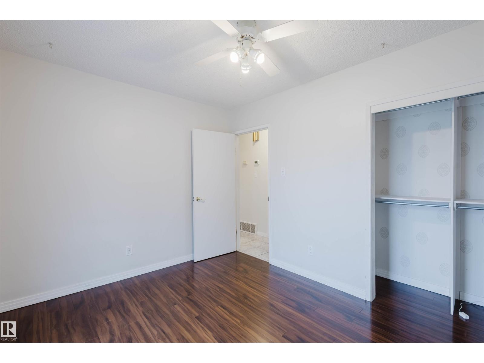 Photo 24 of 4616 111 A St Nw, Edmonton AB