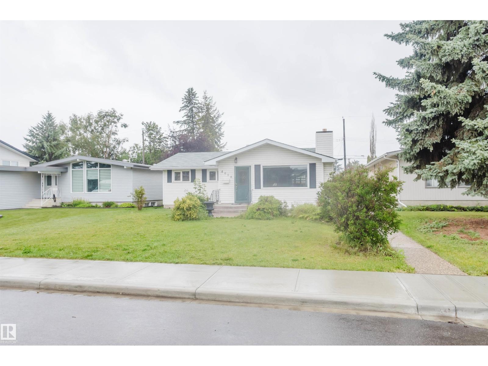 Photo 40 of 4616 111 A St Nw, Edmonton AB