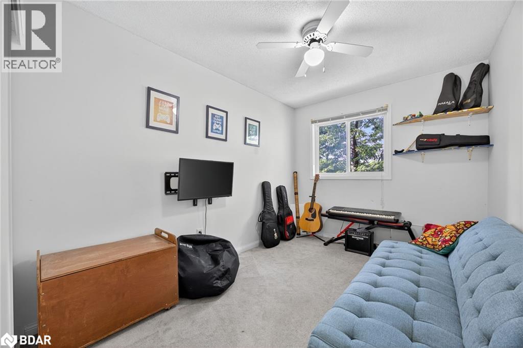 Photo 29 of 237 Ferndale Drive S Unit 1, Barrie ON