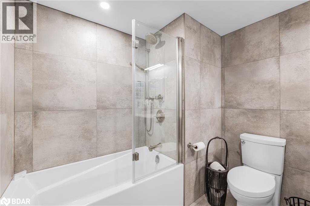 Photo 12 of 65 Ellen Street Unit 1502, Barrie ON