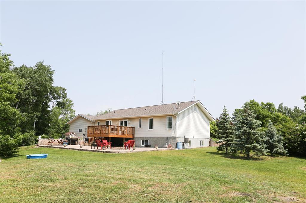 Photo 5 of 112 Cranberry Road, Mitchell MB