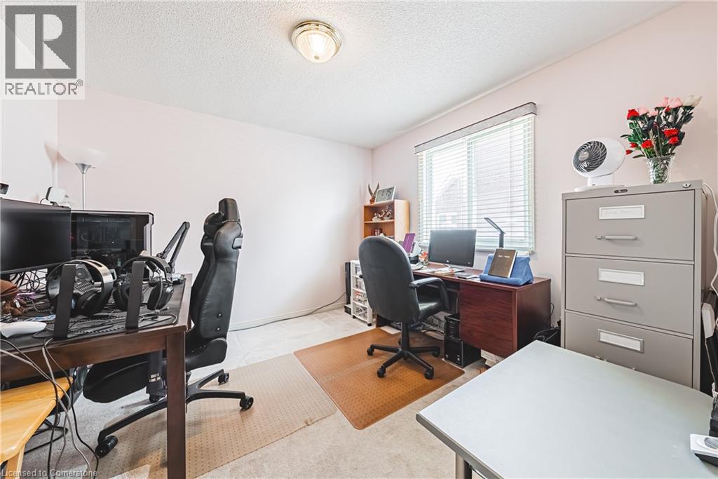 Photo 15 of 81 Jacqueline Boulevard, Hamilton ON