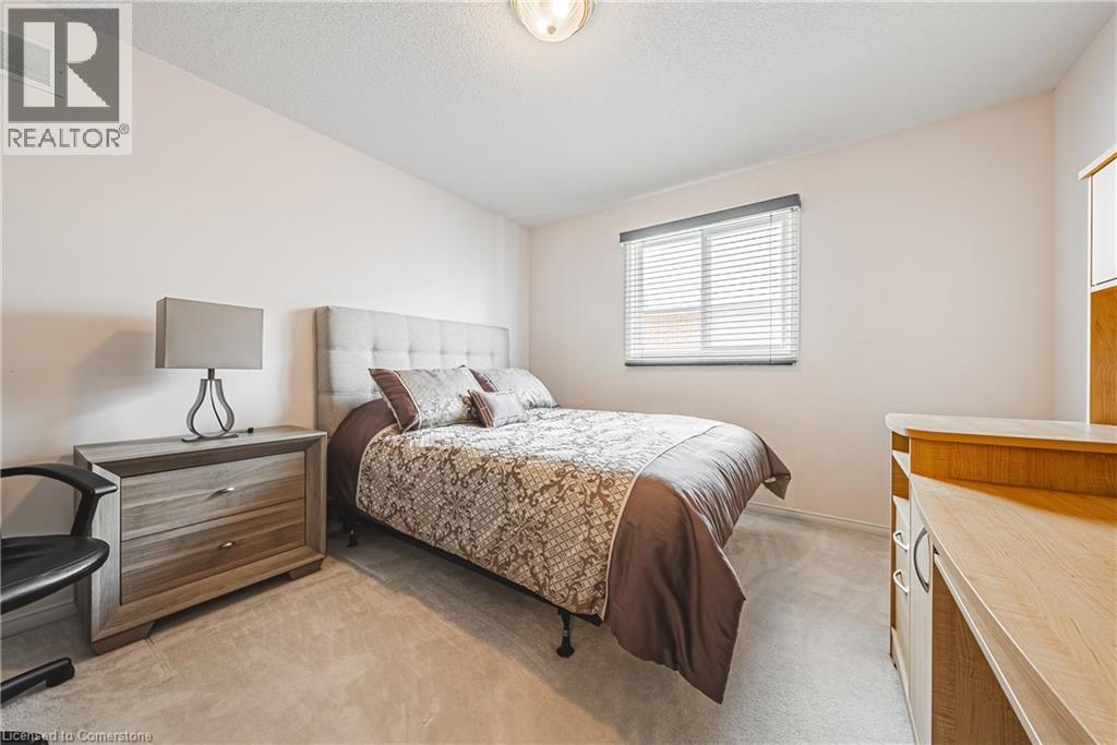 Photo 22 of 81 Jacqueline Boulevard, Hamilton ON