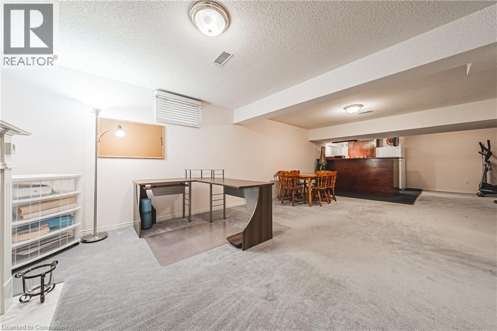 Photo 30 of 81 Jacqueline Boulevard, Hamilton ON