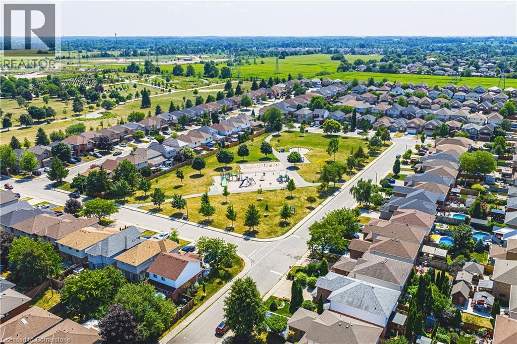 Photo 49 of 81 Jacqueline Boulevard, Hamilton ON