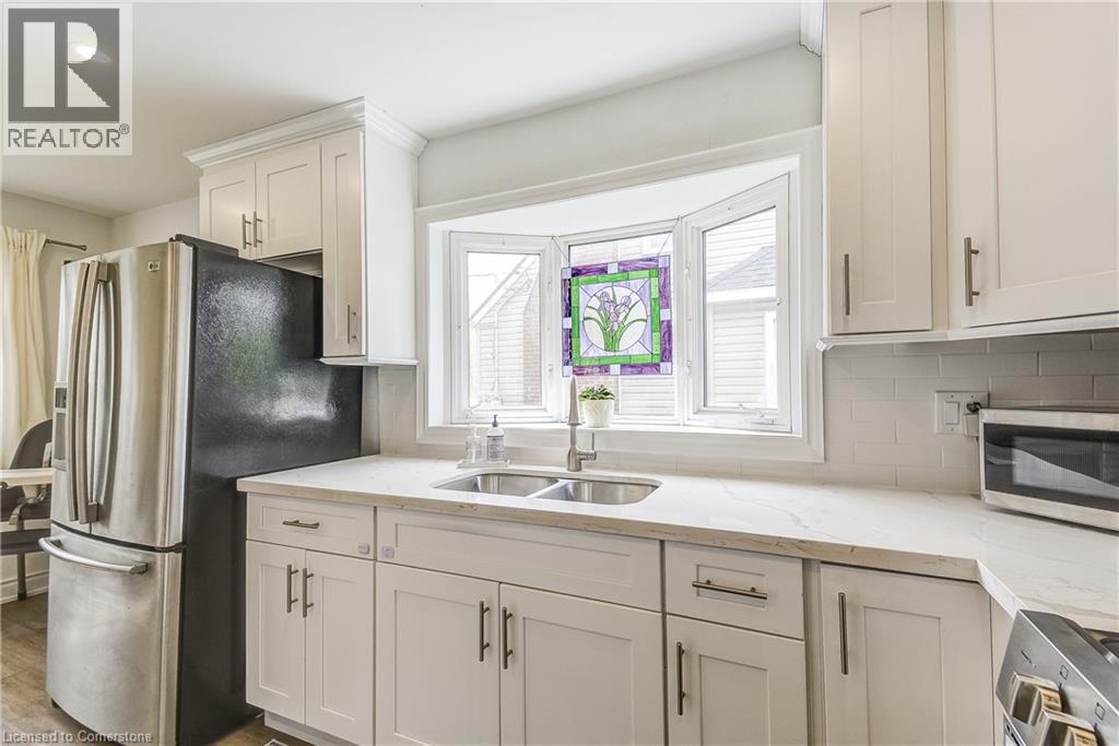 Photo 19 of 183 Nash Road N, Hamilton ON