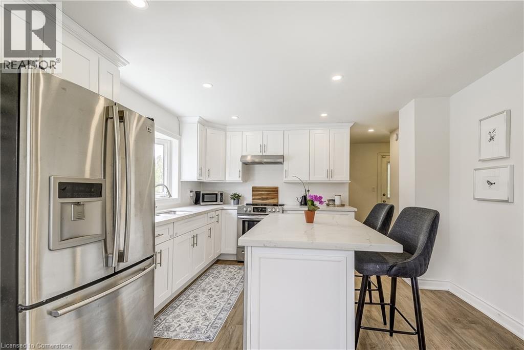 Photo 2 of 183 Nash Road N, Hamilton ON