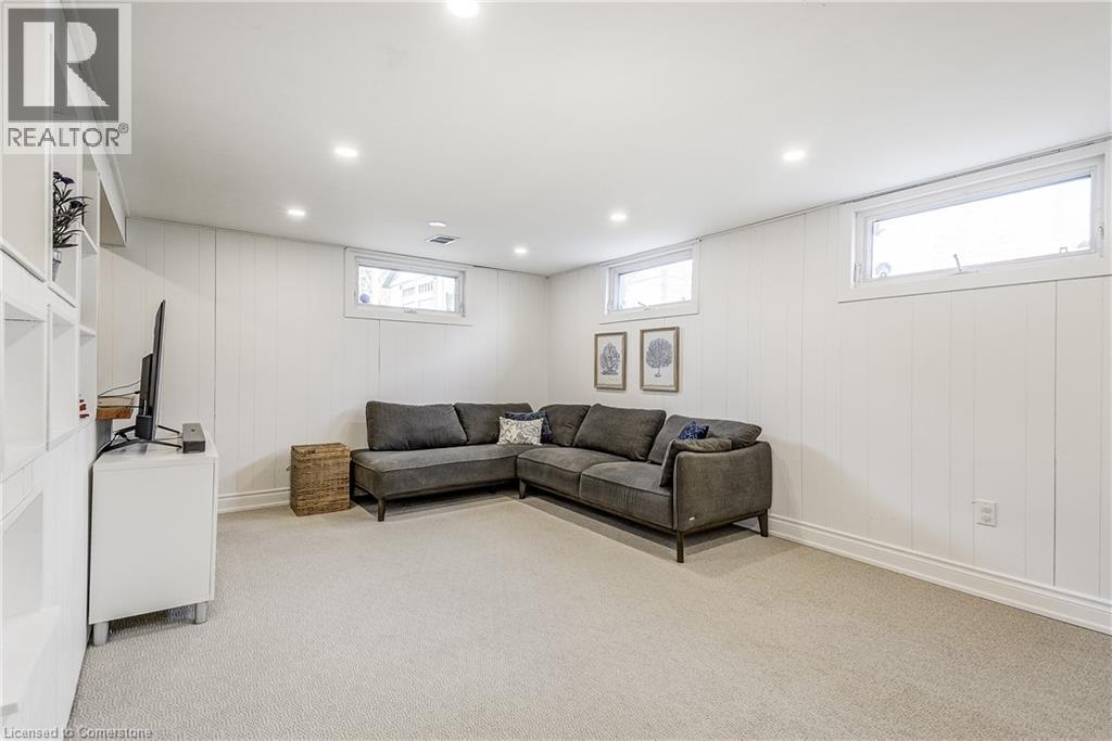 Photo 34 of 183 Nash Road N, Hamilton ON