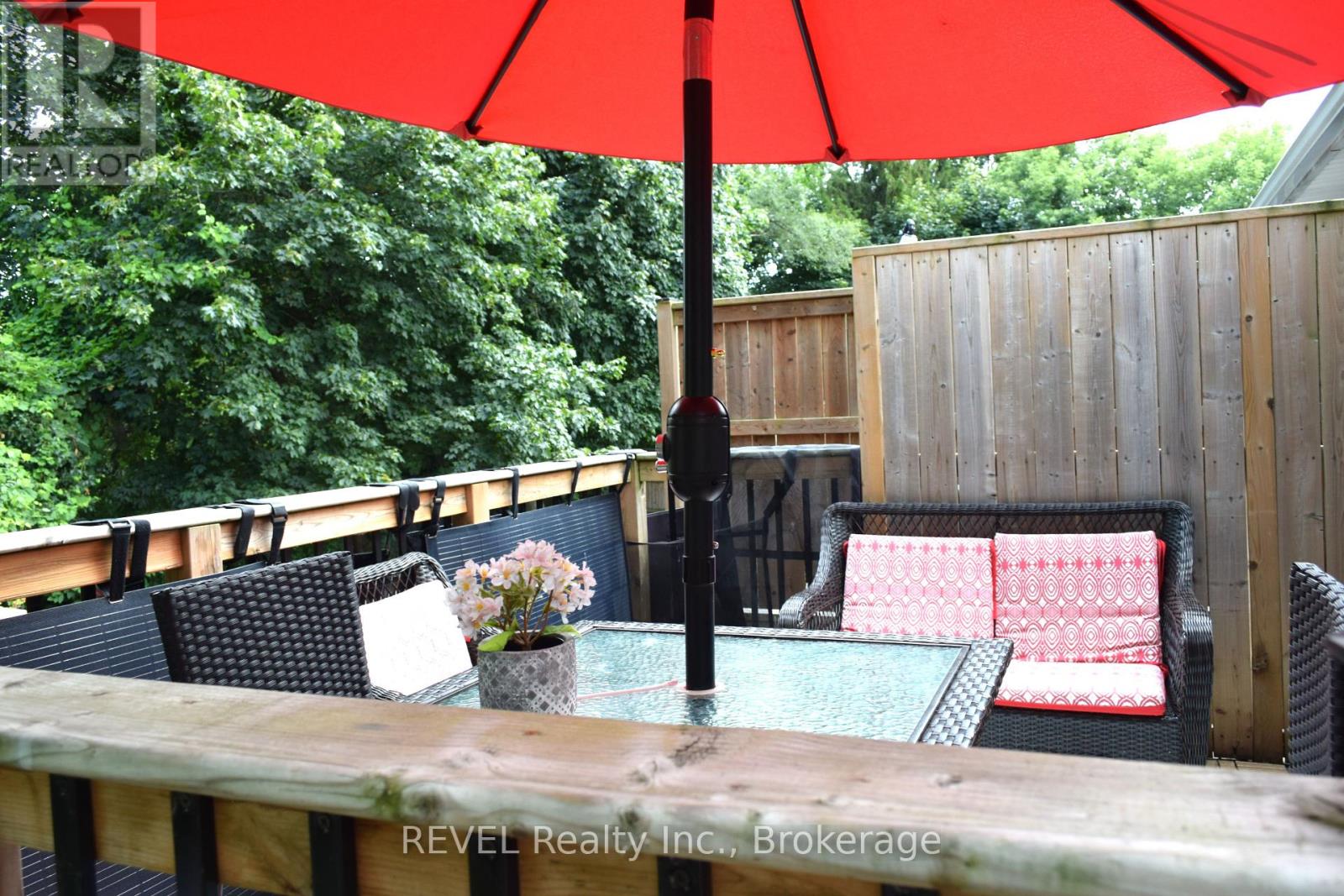 Photo 22 of 28 Dodds Court, Fort Erie ON