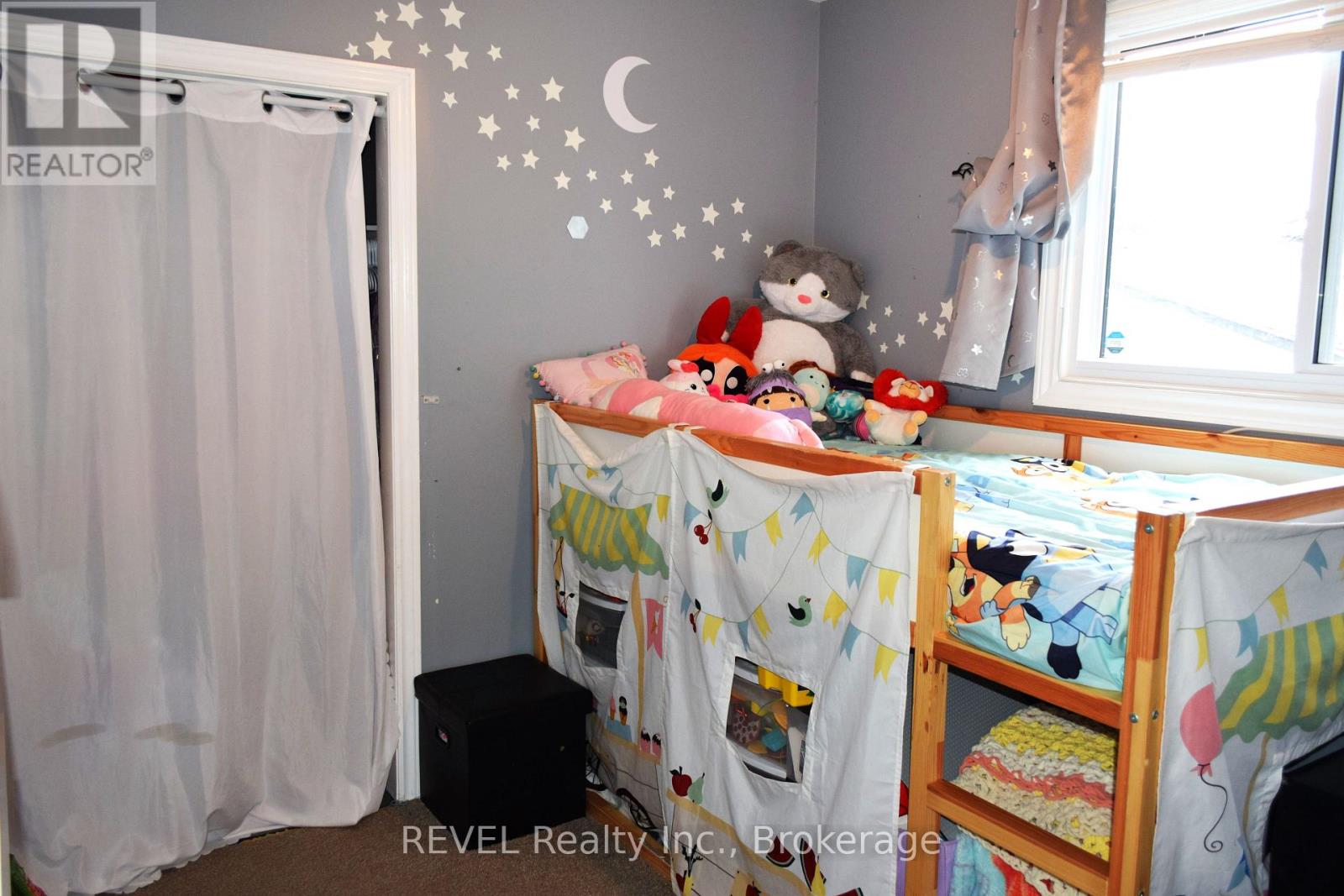 Photo 11 of 28 Dodds Court, Fort Erie ON