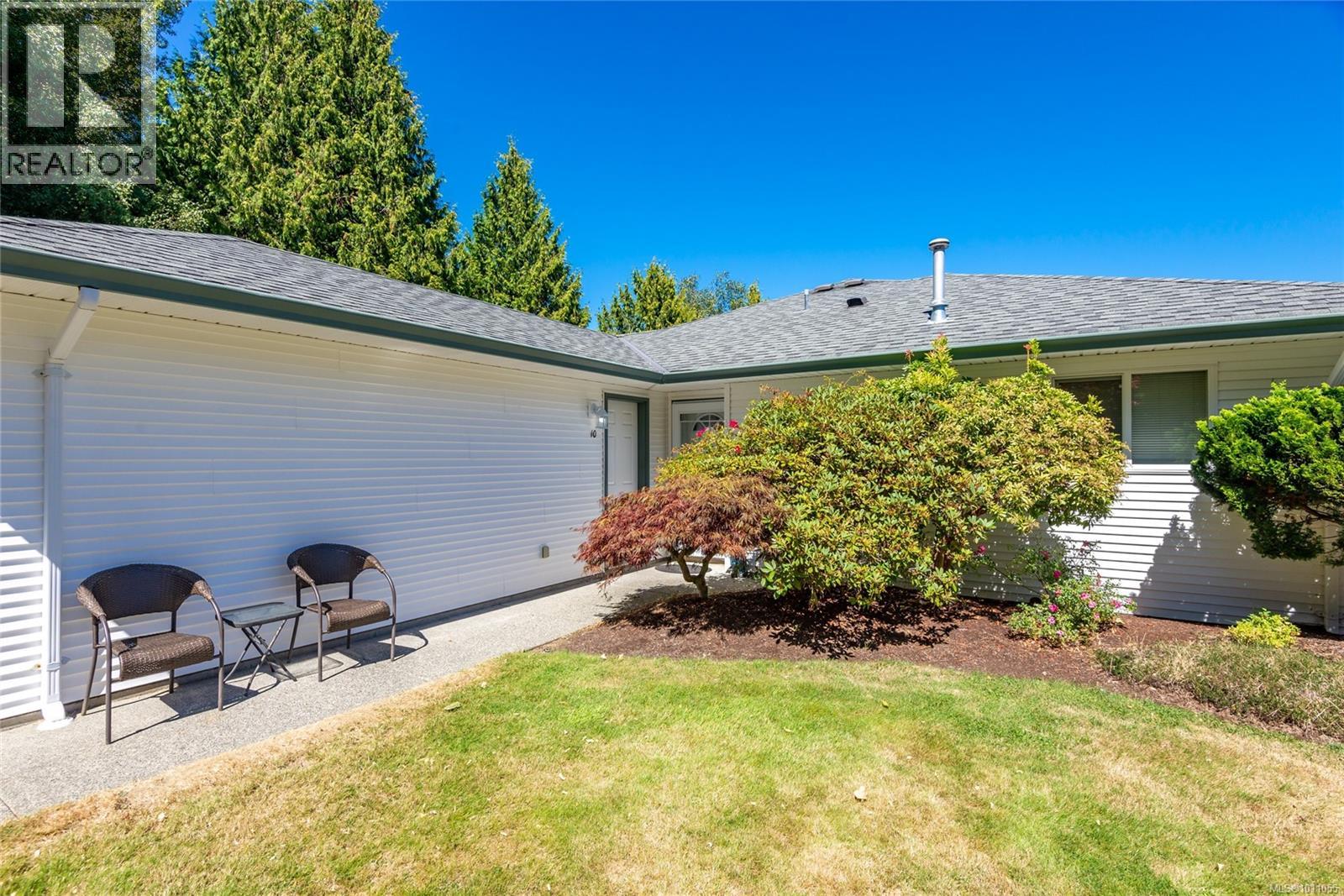 Photo 2 of 10 396 Harrogate Rd, Campbell River BC