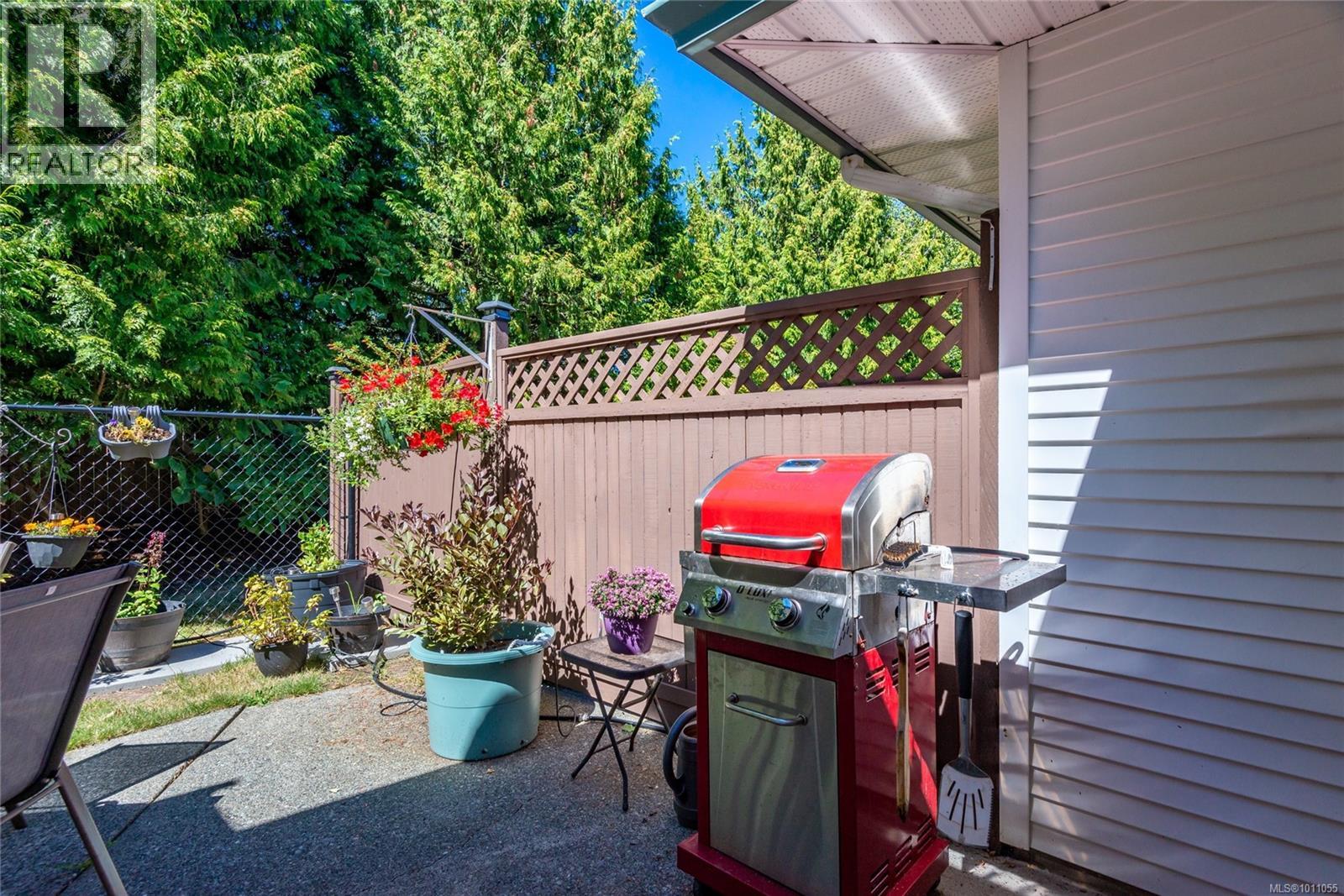 Photo 24 of 10 396 Harrogate Rd, Campbell River BC