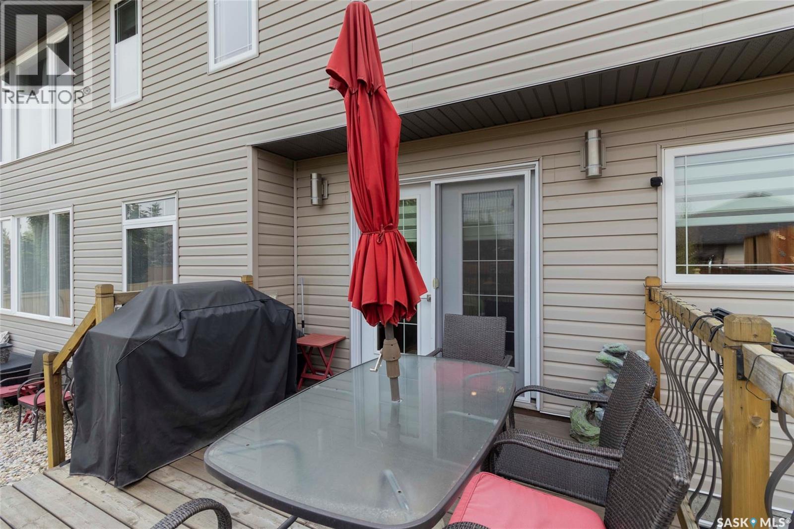 Photo 12 of 1330 Stensrud Road, Saskatoon SK