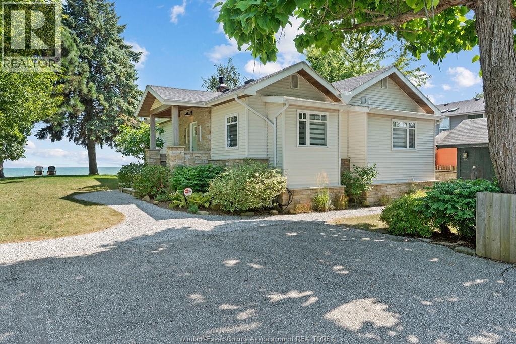Photo 1 of 1295 Heritage Road, Kingsville ON