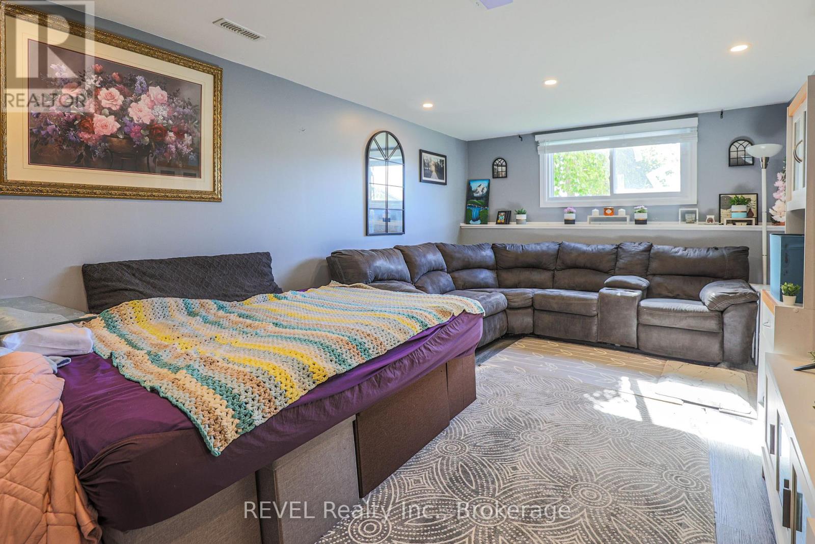 Photo 15 of 28 Dodds Court, Fort Erie ON