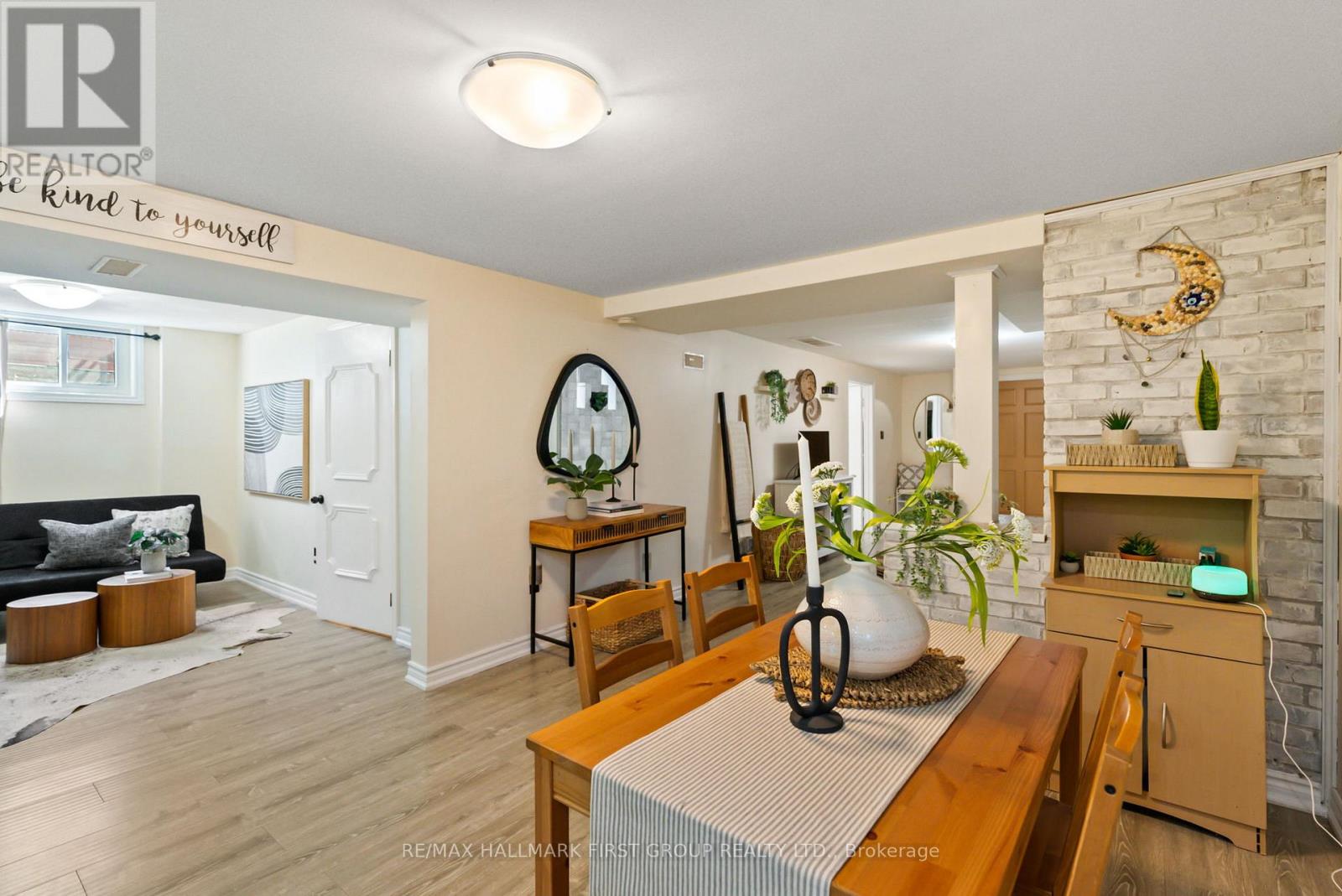 Photo 17 of 205 Saint Peter Street, Whitby ON