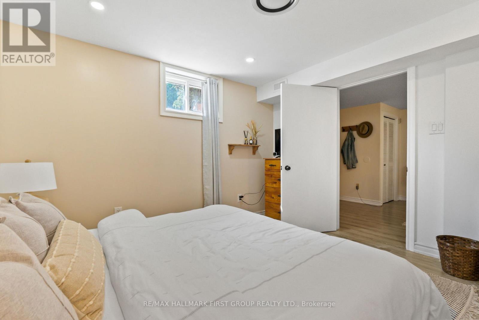 Photo 21 of 205 Saint Peter Street, Whitby ON