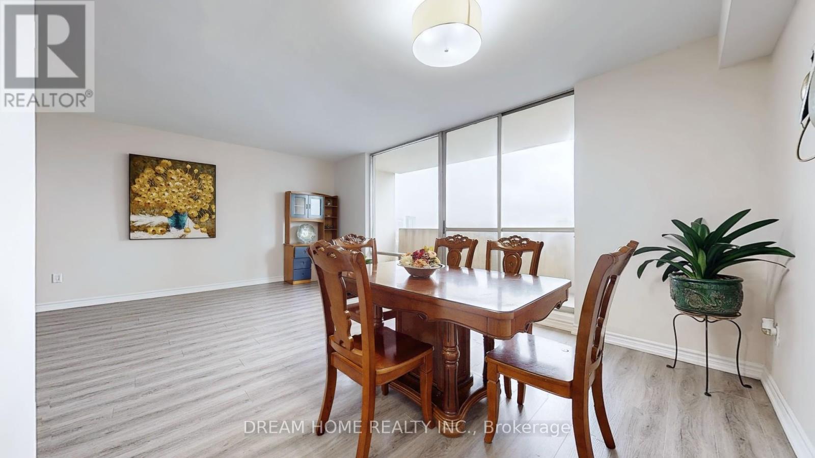 Photo 14 of 1815 5 Massey Square, Toronto ON