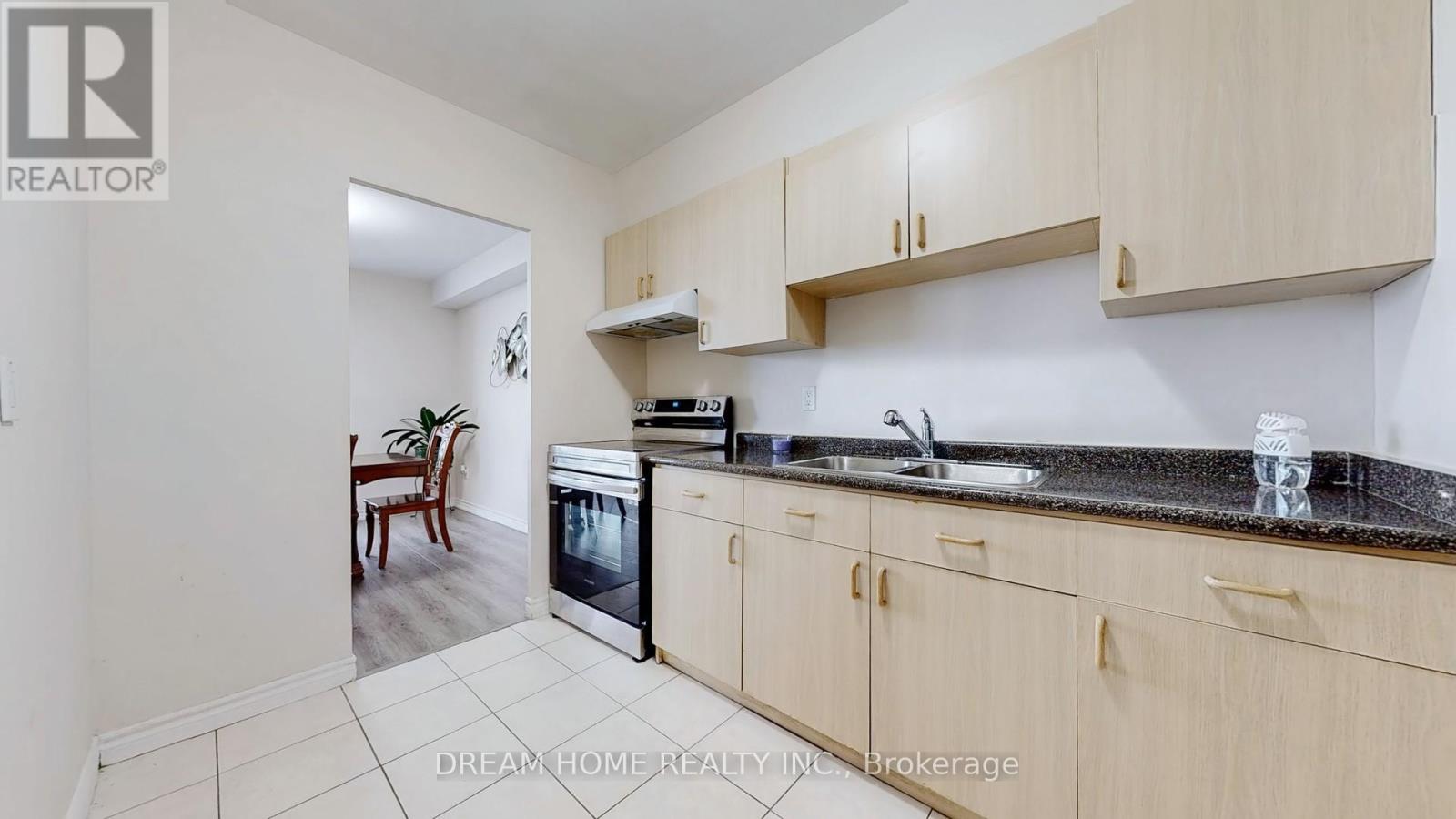Photo 15 of 1815 5 Massey Square, Toronto ON