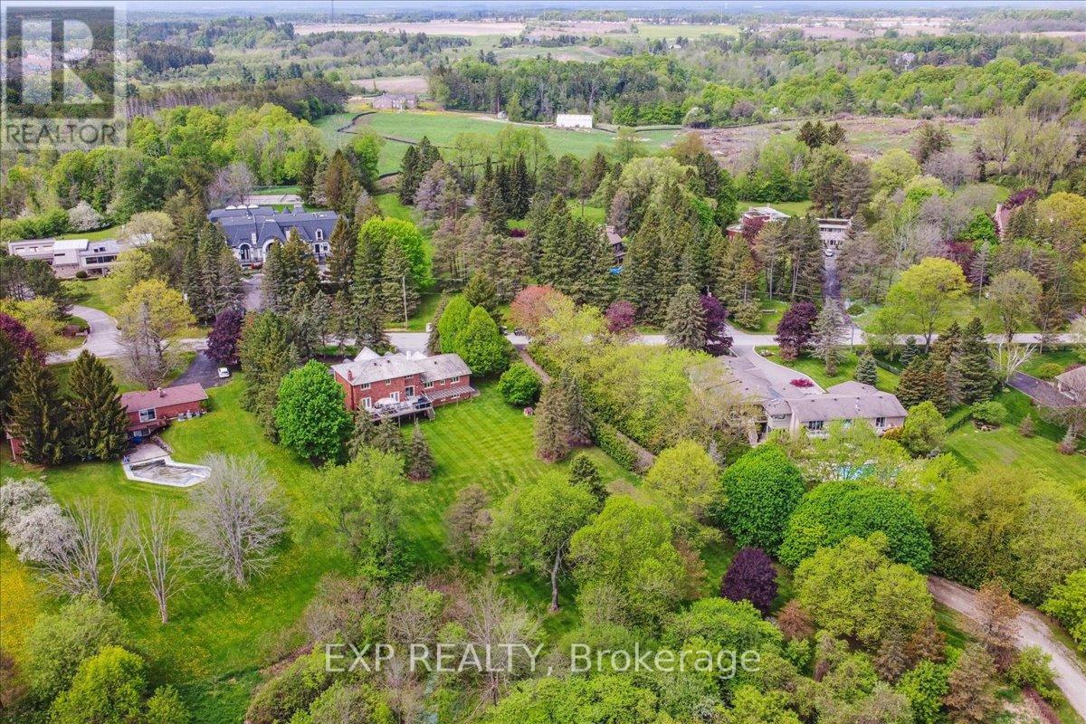 Photo 48 of 71 Manitou Drive, King ON